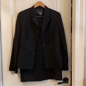 Banana republic suit sz 8/10